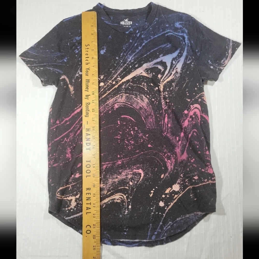 Hollister Galazy Black Shirt Size S Curved Hem - Picture 4 of 6